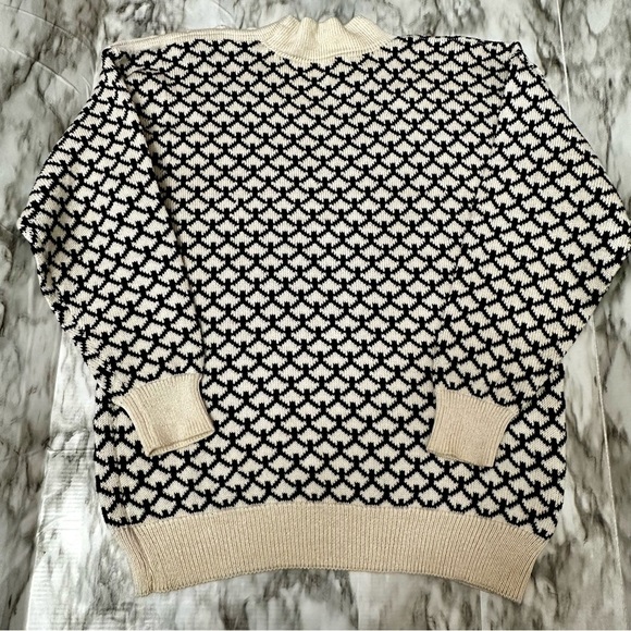 Cream Knit Sweater with Button Accents Vintage 90’s Hand Loomed High Neck Cozy - Picture 8 of 9